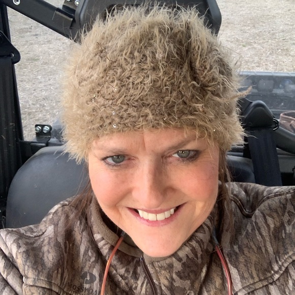 Patricia - Picture 6 of 8